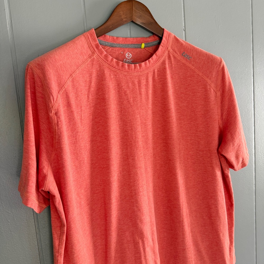 tasc Performance Mens XL Bamboo Organic Cotton SS Tee Coral Salmon Heather